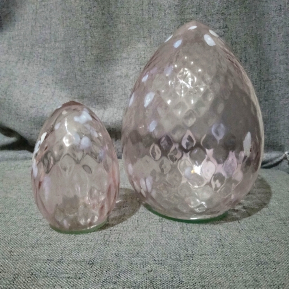 2pc light pink glass eggs